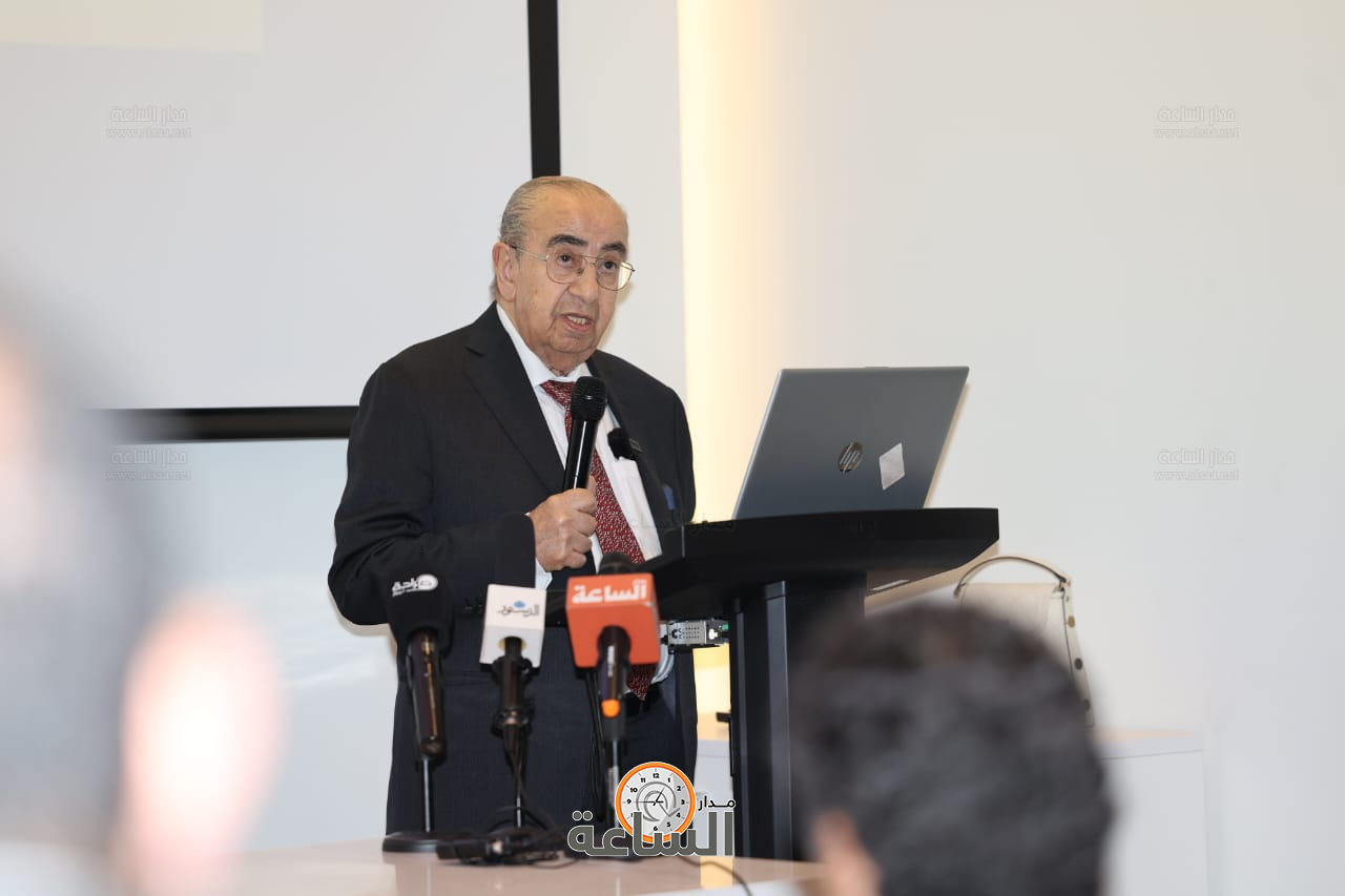 Madar Al-Saa Images 0.15849934310787517