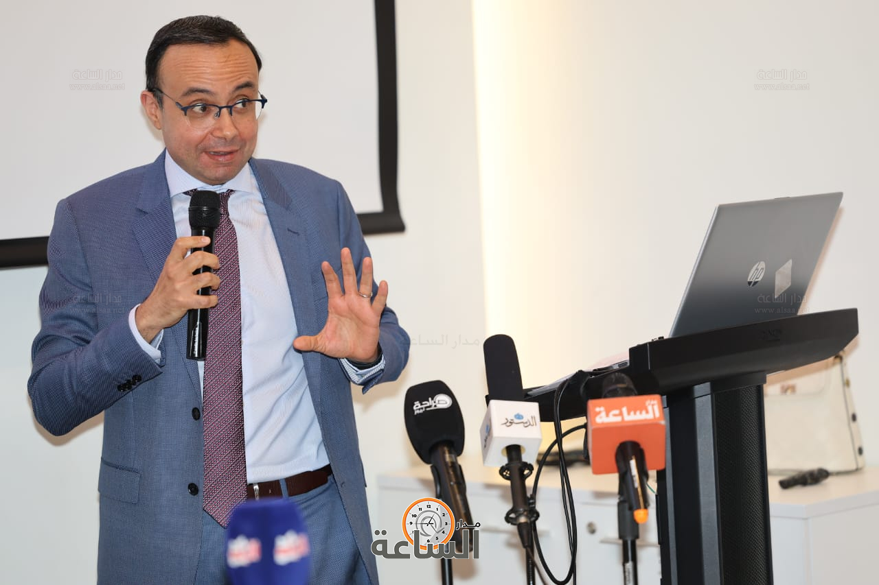 Madar Al-Saa Images 0.7350541028356093