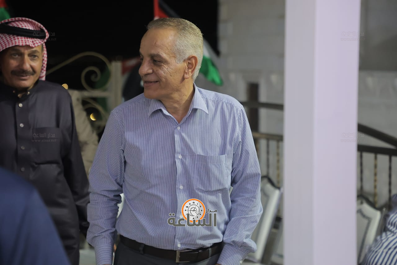 Madar Al-Saa Images 0.11405010438433127