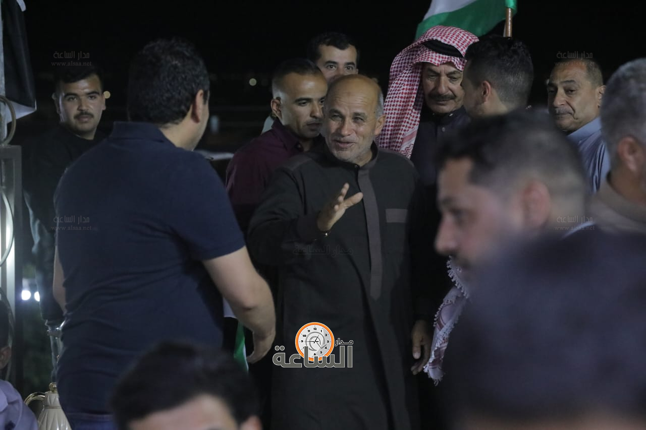 Madar Al-Saa Images 0.47074161857363683