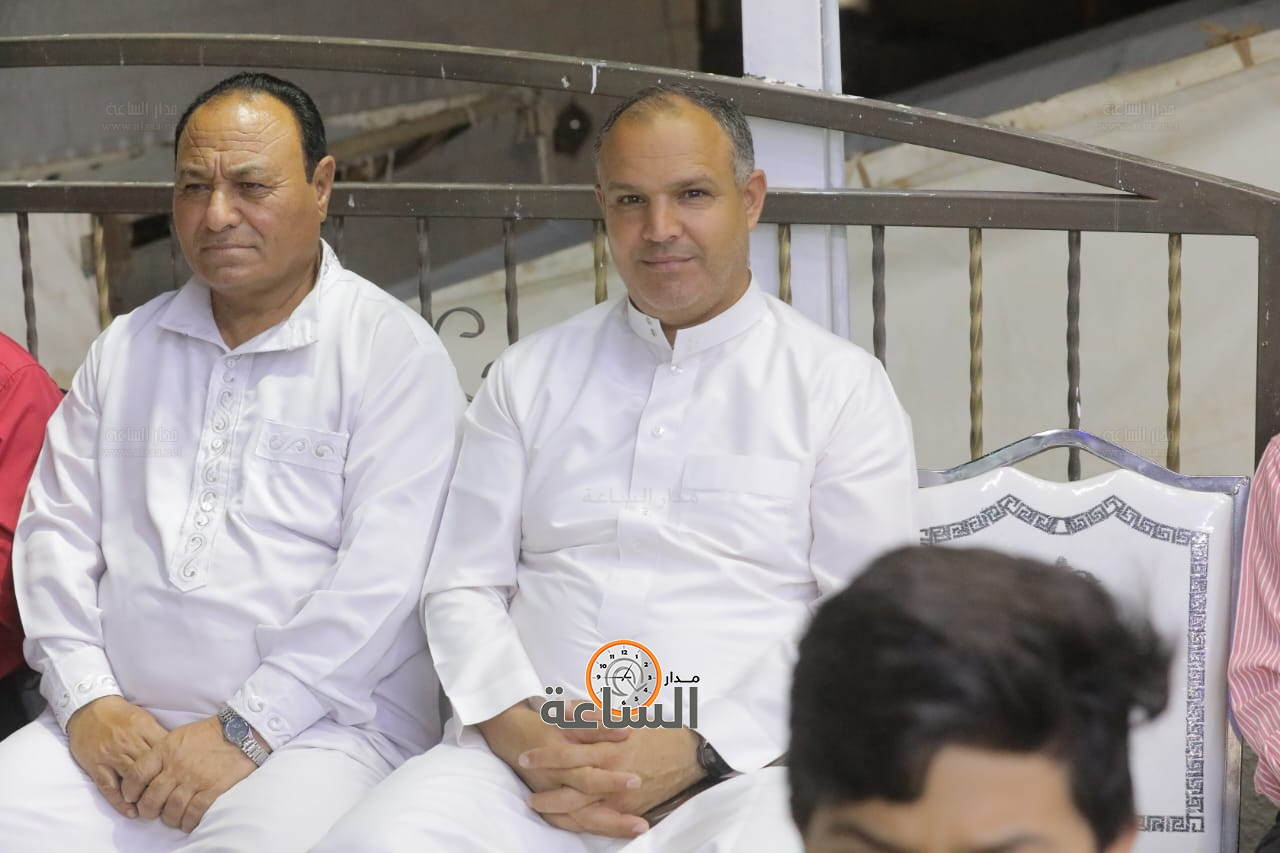 Madar Al-Saa Images 0.44991175793467697