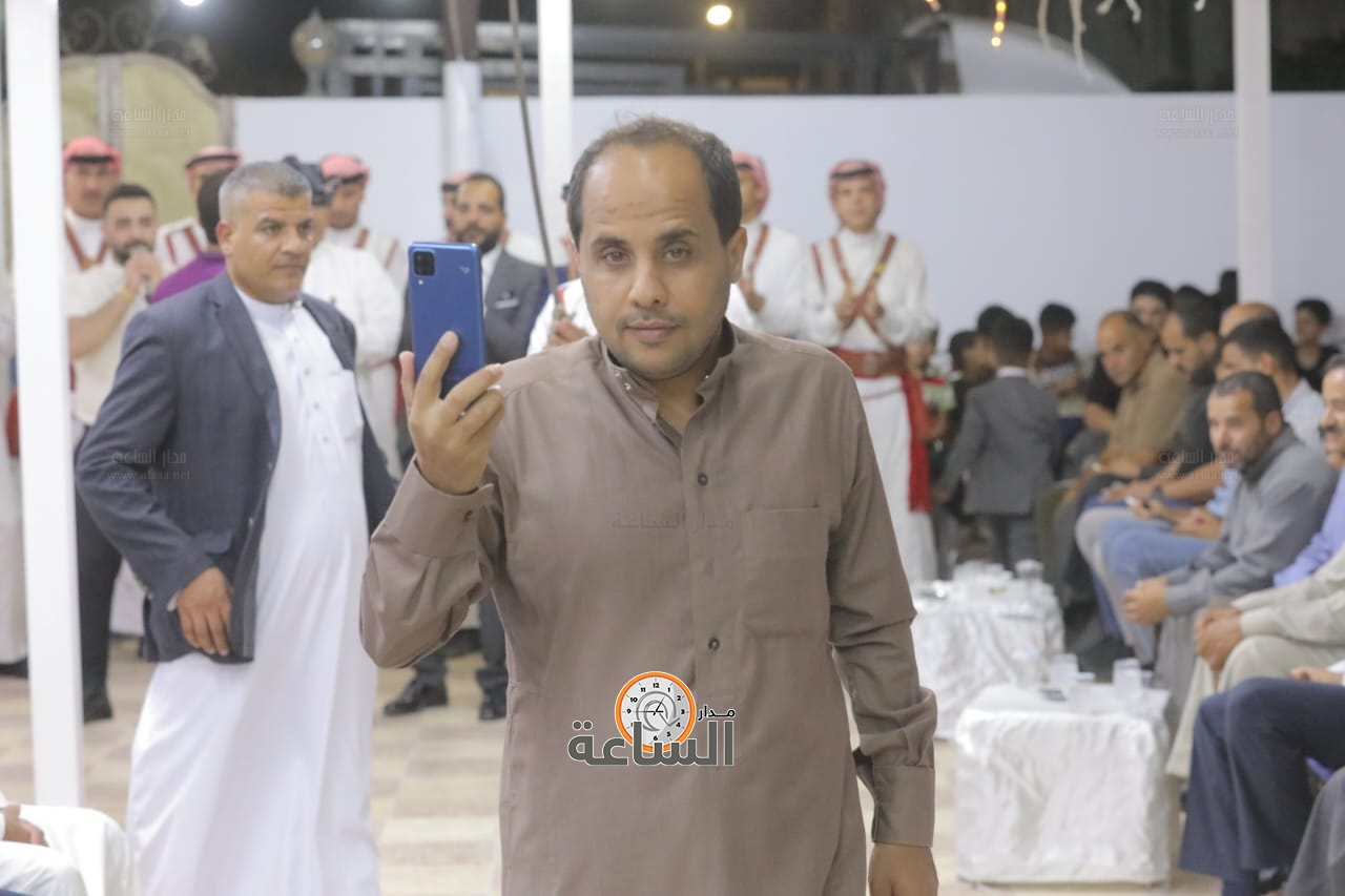 Madar Al-Saa Images 0.3822998061290961