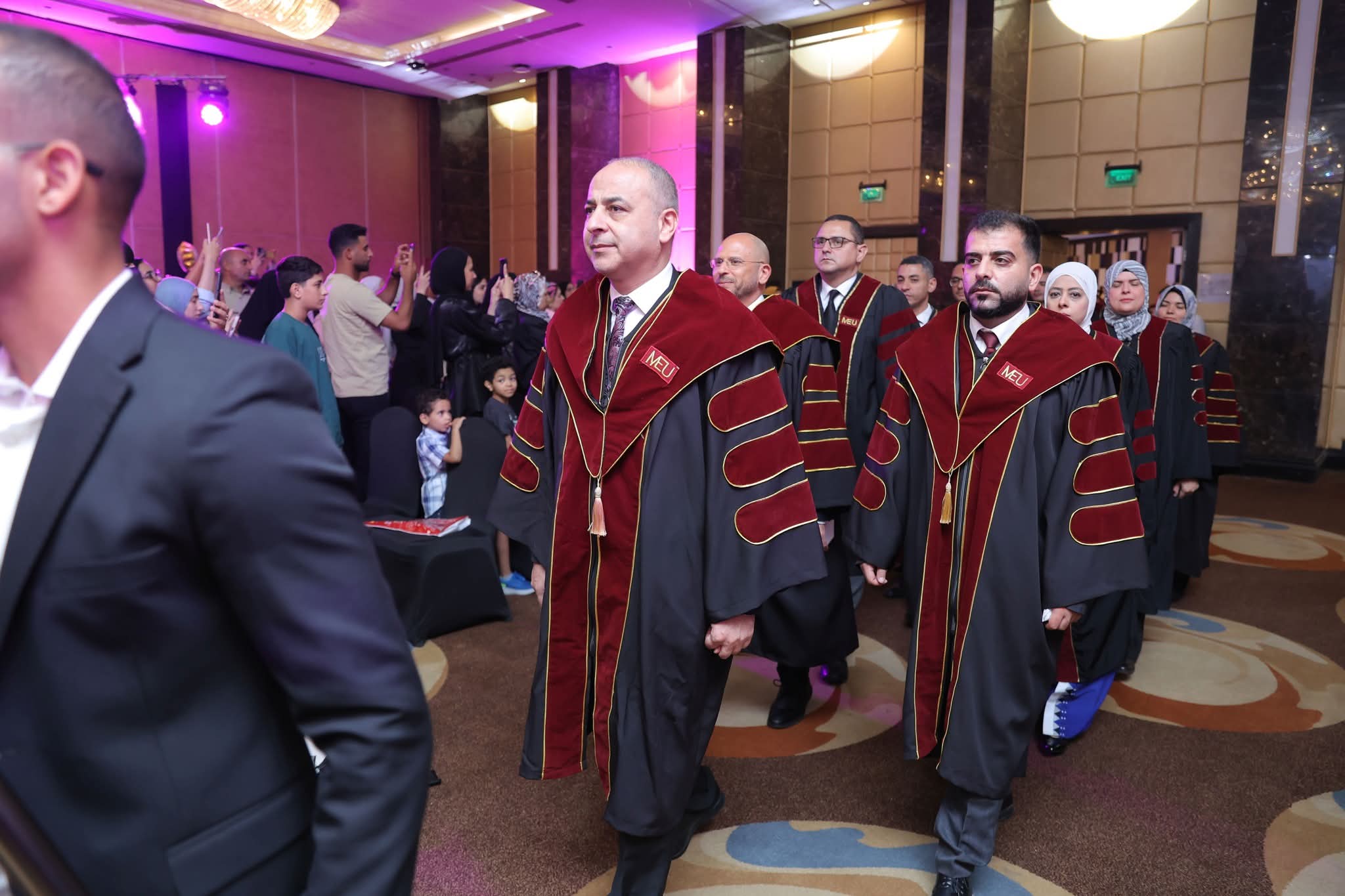 Madar Al-Saa Images 0.10562646064844217