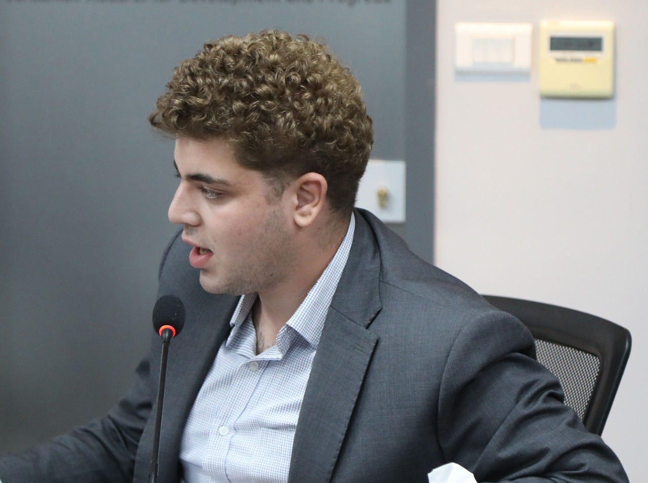 Madar Al-Saa Images 0.7545784331748623