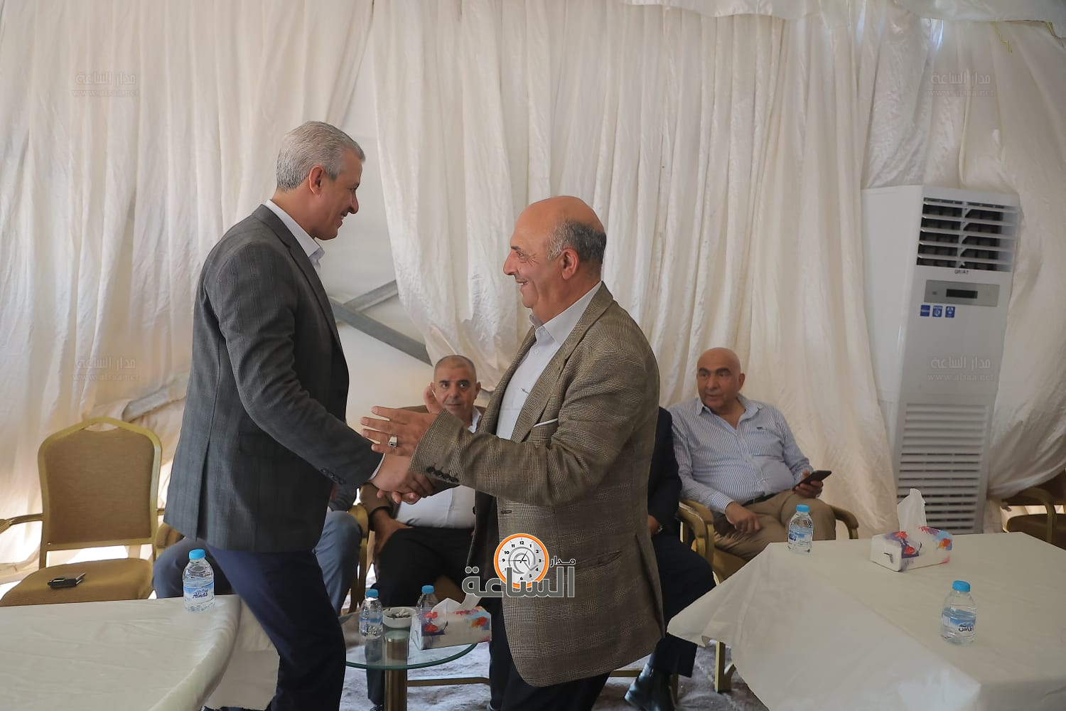 Madar Al-Saa Images 0.3037861286485164