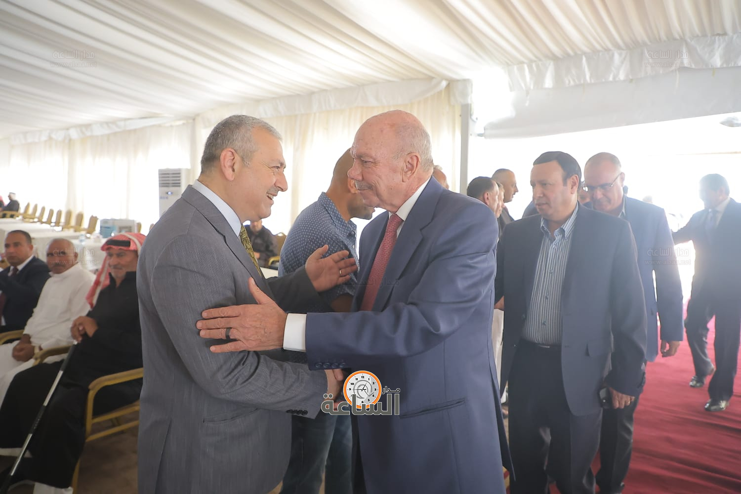 Madar Al-Saa Images 0.450258650814337