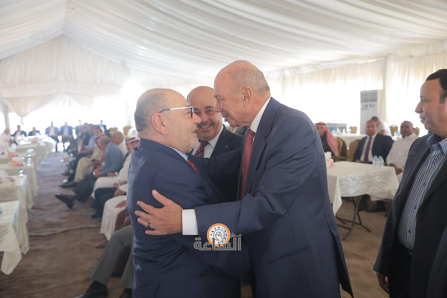 Madar Al-Saa Images 0.01471593506984814