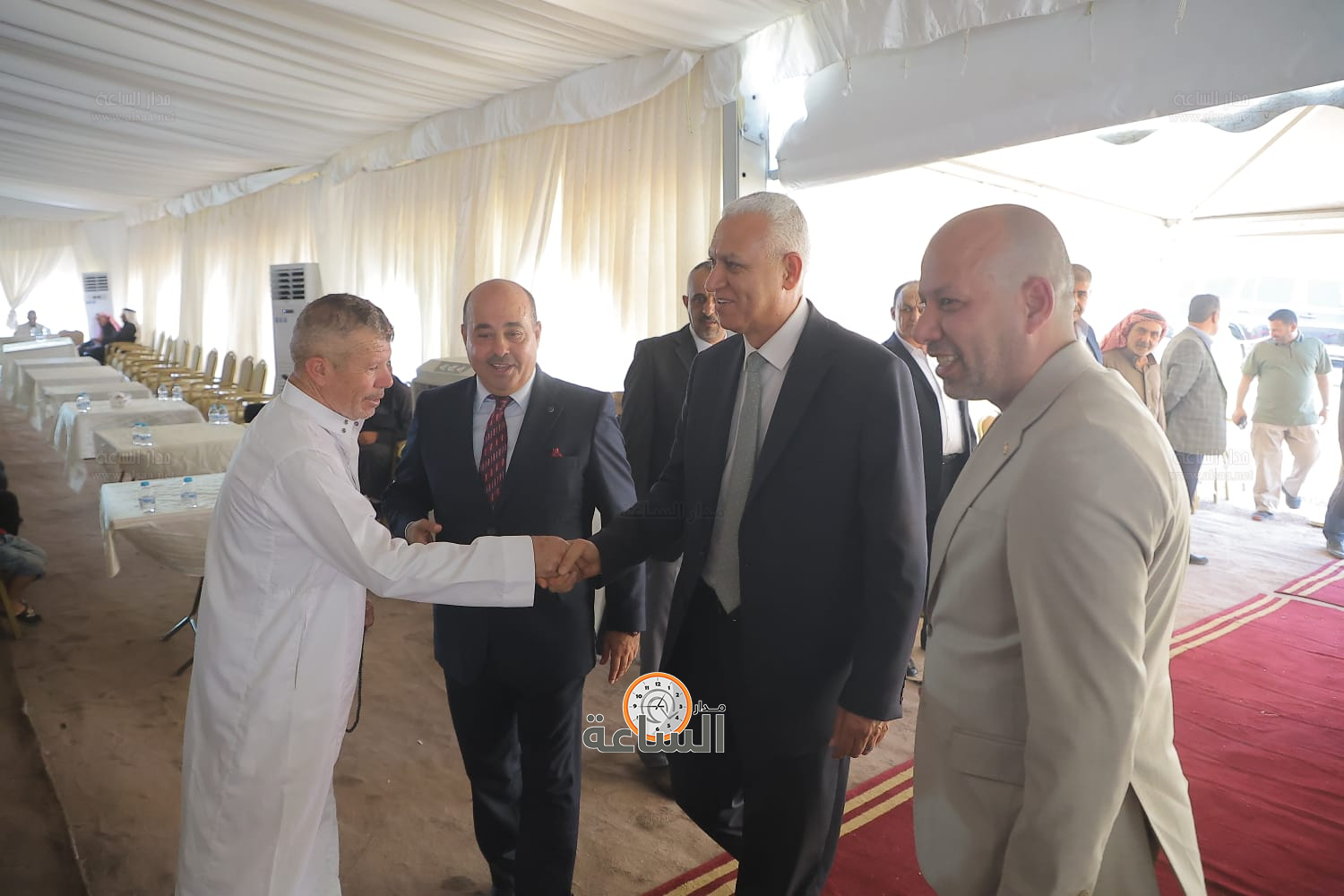 Madar Al-Saa Images 0.21477446873765726