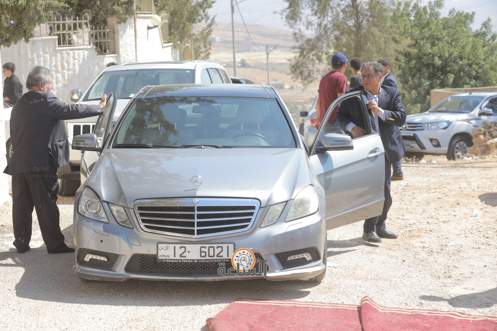 Madar Al-Saa Images 0.8337413801599912