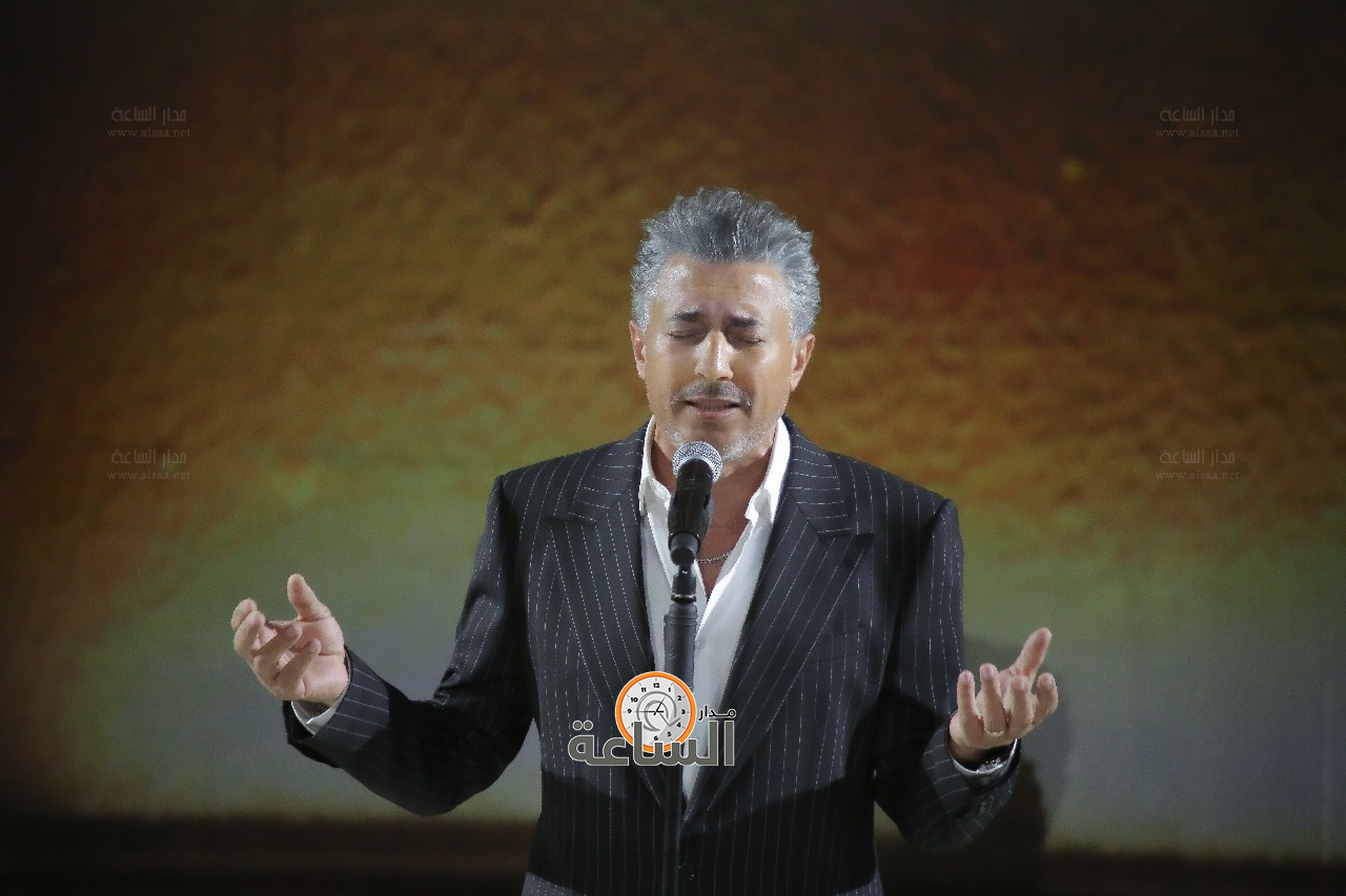 Madar Al-Saa Images 0.6232124422793589