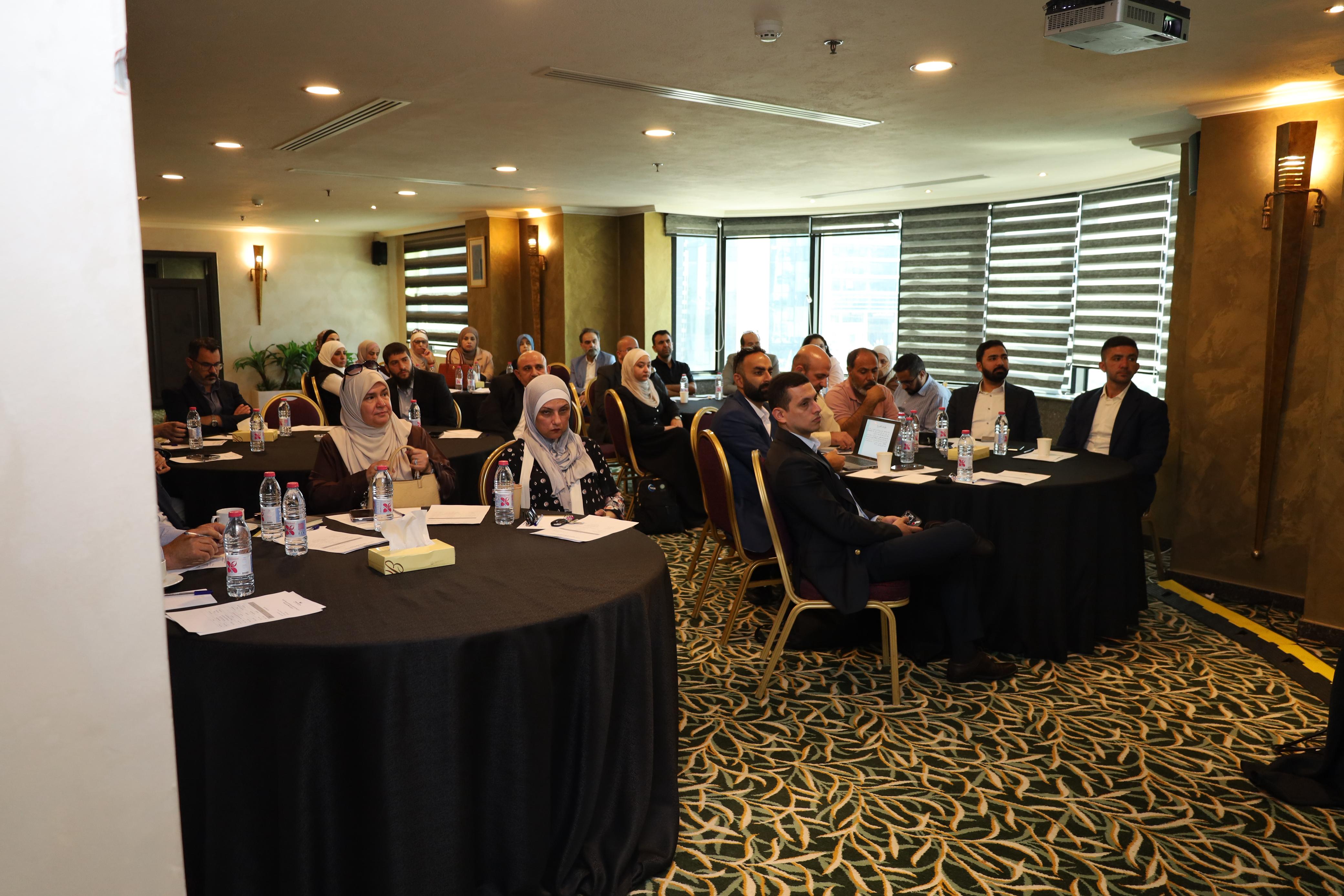 Madar Al-Saa Images 0.43748140133154423