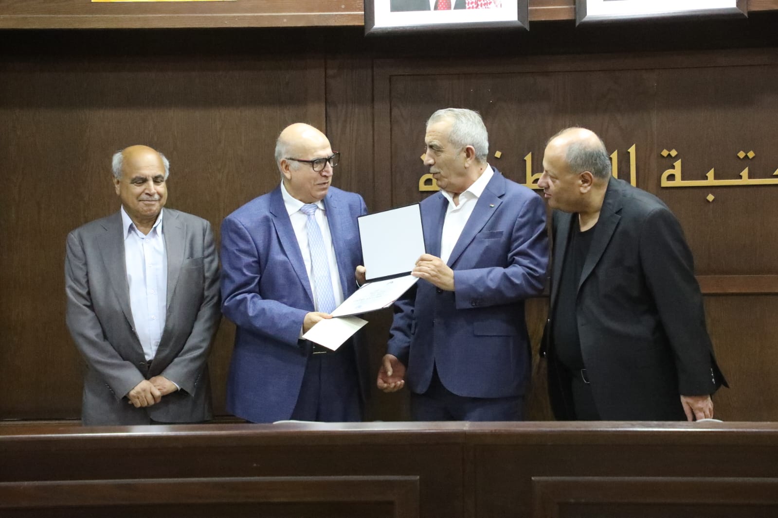 Madar Al-Saa Images 0.12473326532282558