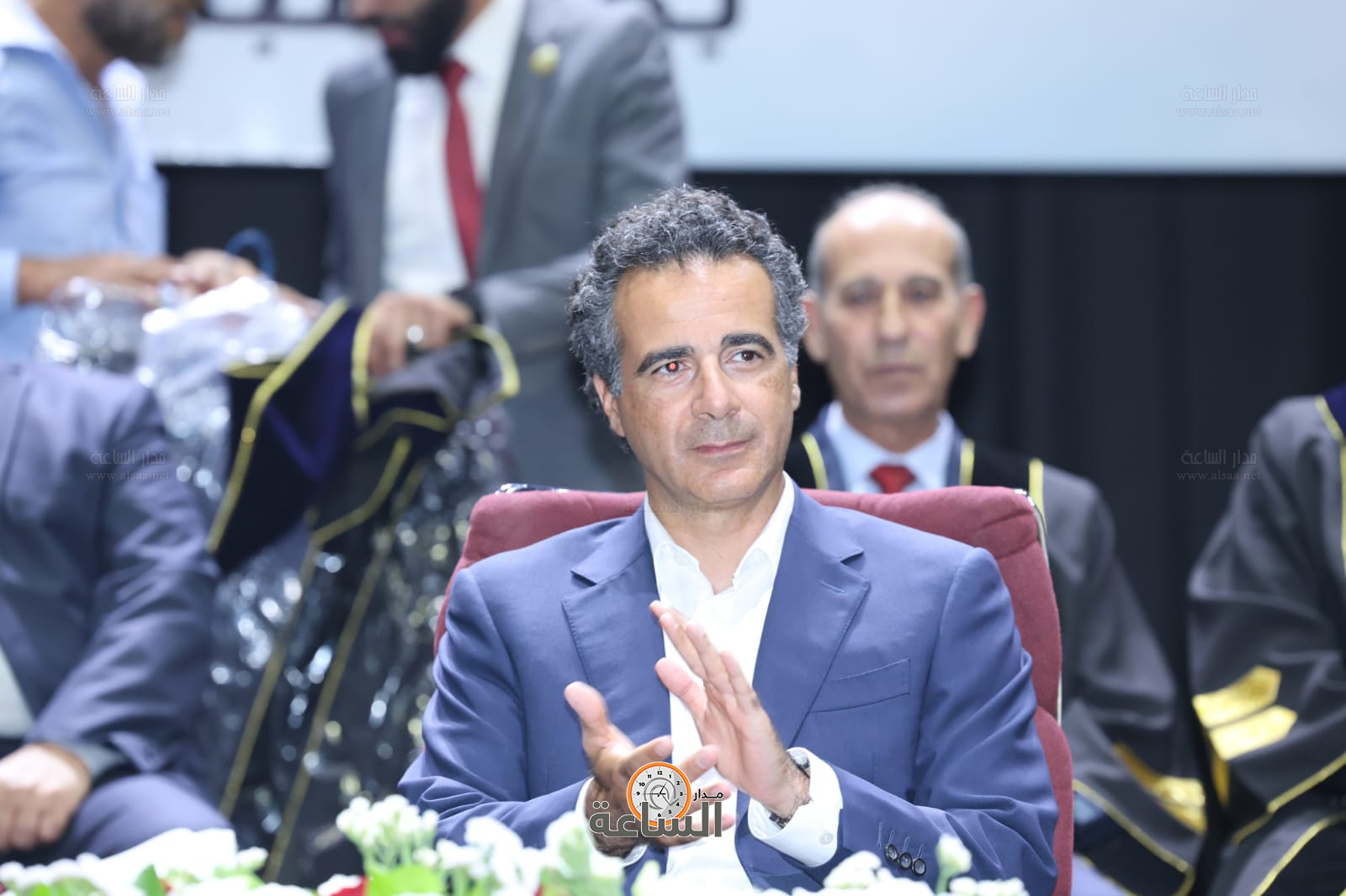 Madar Al-Saa Images 0.9936645110293374