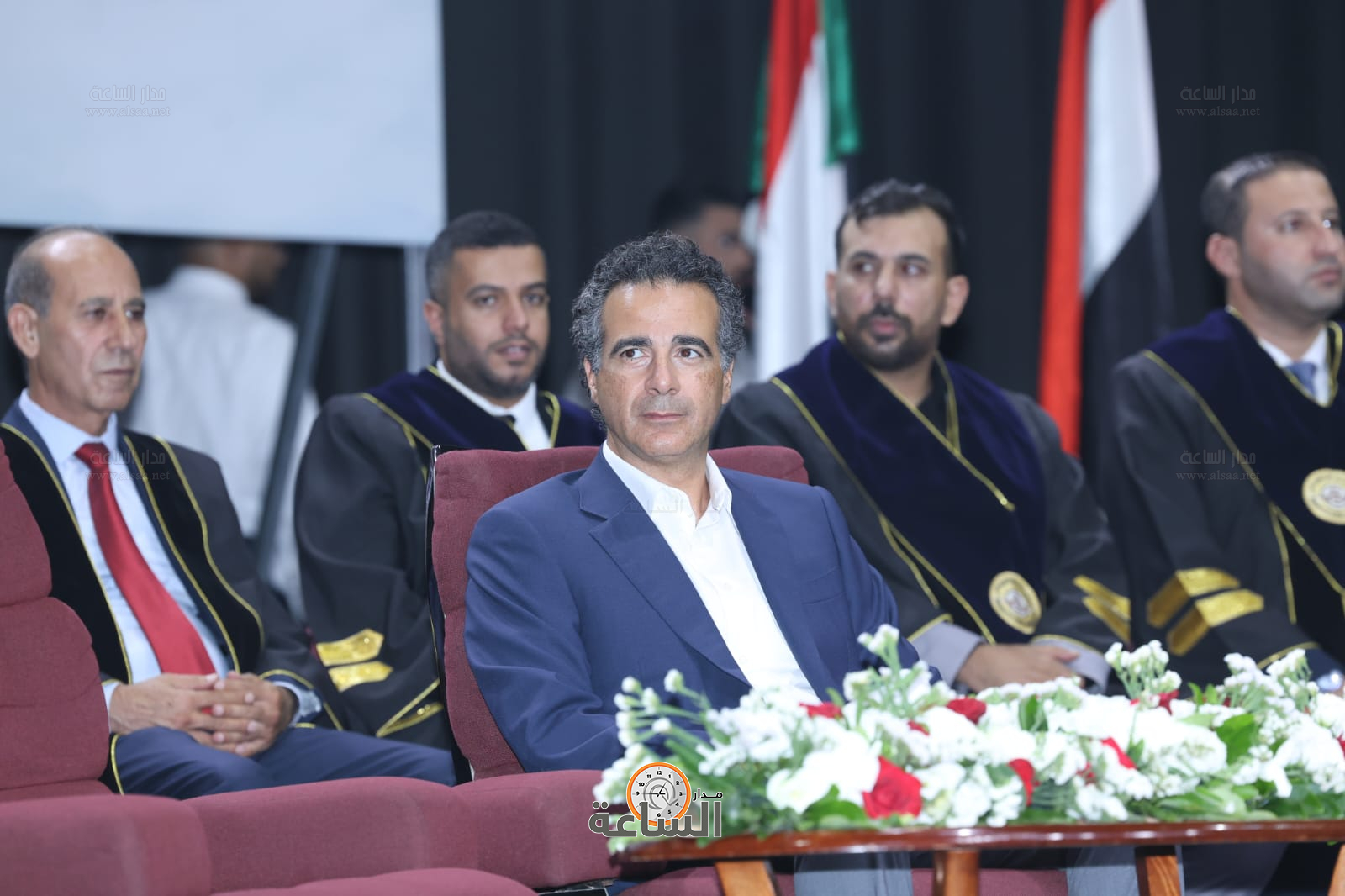 Madar Al-Saa Images 0.5876124929476686