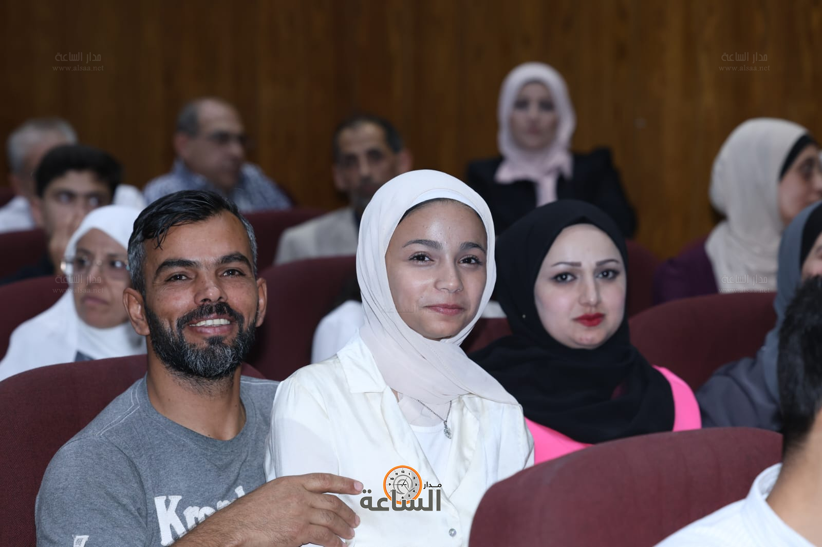 Madar Al-Saa Images 0.7200441005305582