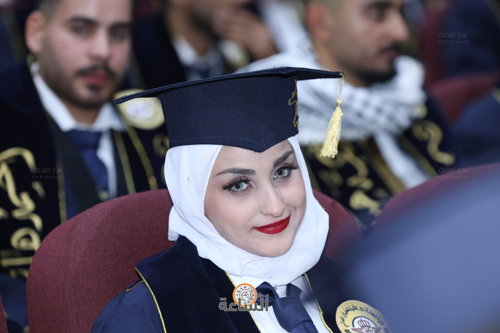 Madar Al-Saa Images 0.4835101555255086