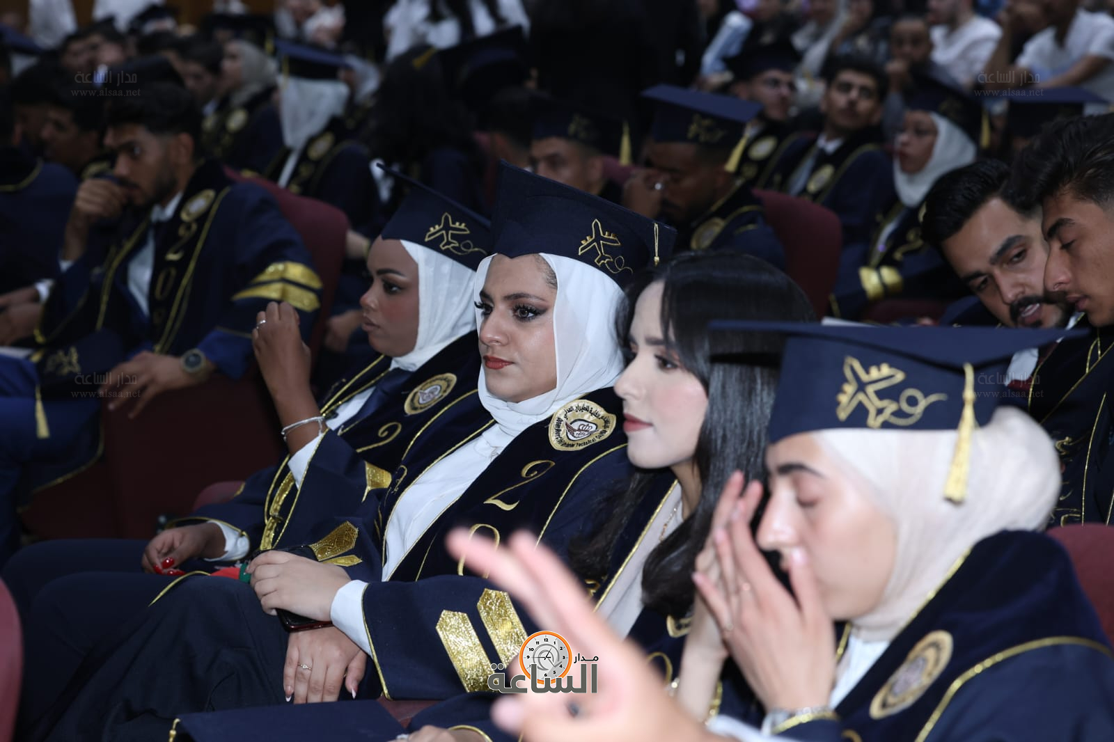 Madar Al-Saa Images 0.8918292884348834