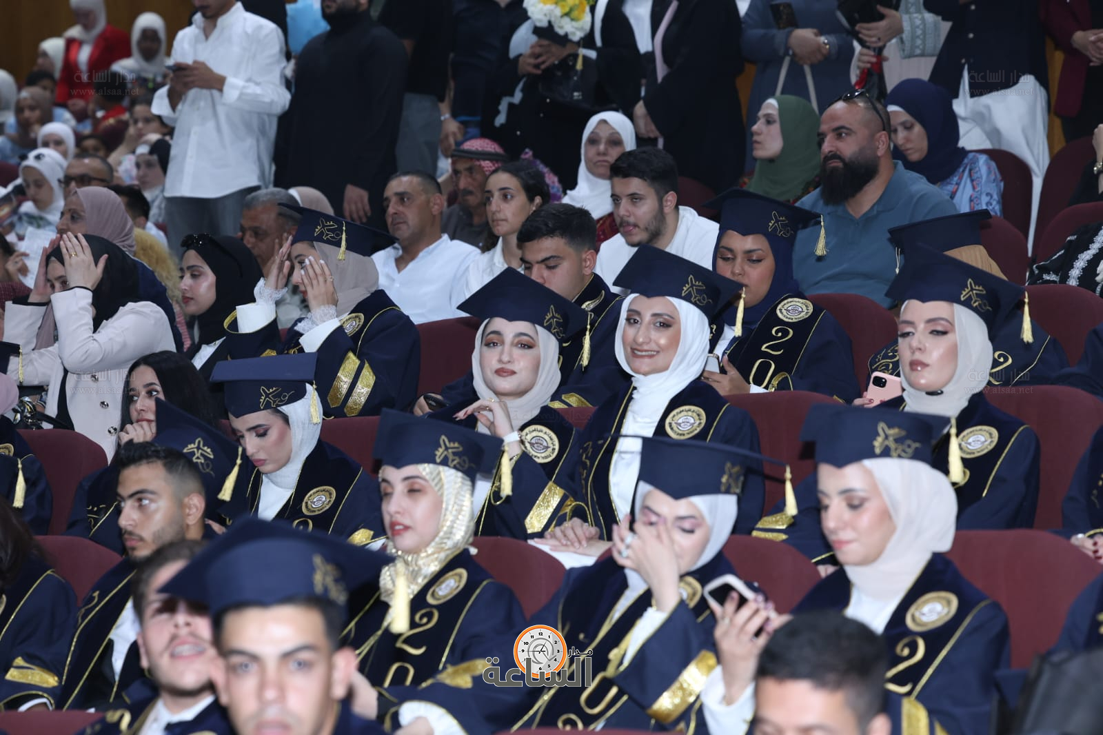 Madar Al-Saa Images 0.30162886082644824