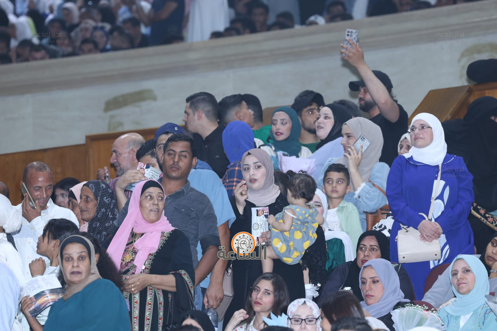 Madar Al-Saa Images 0.03999146434316592