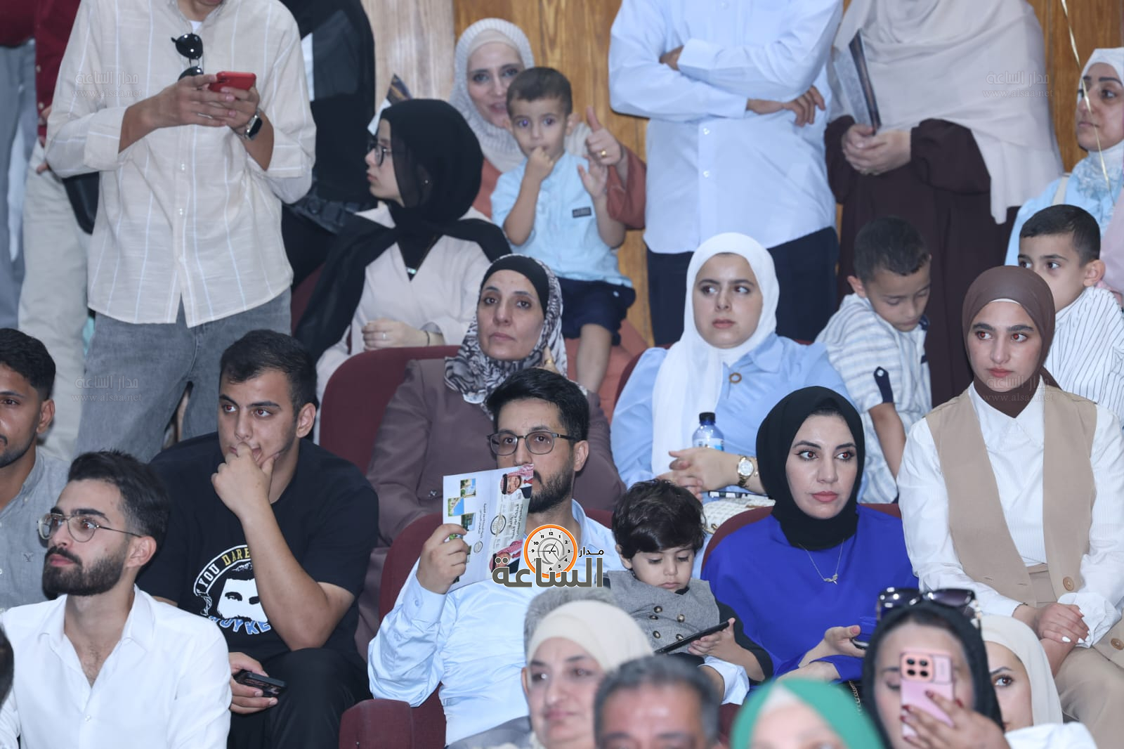 Madar Al-Saa Images 0.6774728178948878