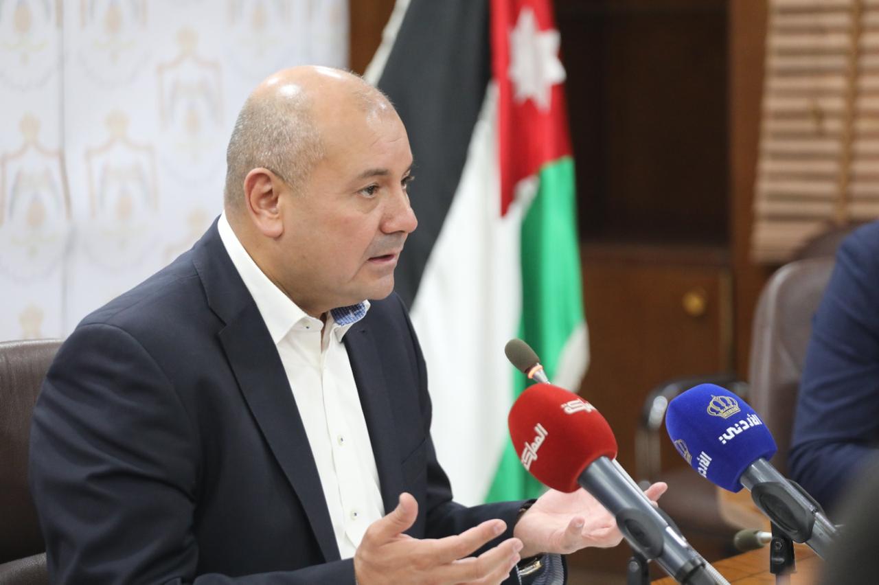 Madar Al-Saa Images 0.23968590529573341