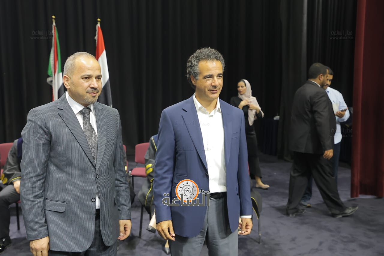 Madar Al-Saa Images 0.44798674057662247