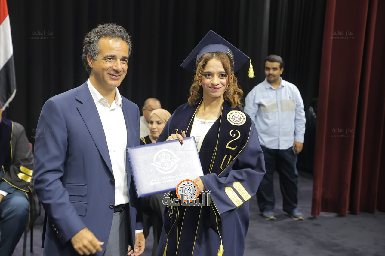 Madar Al-Saa Images 0.2665724462466511