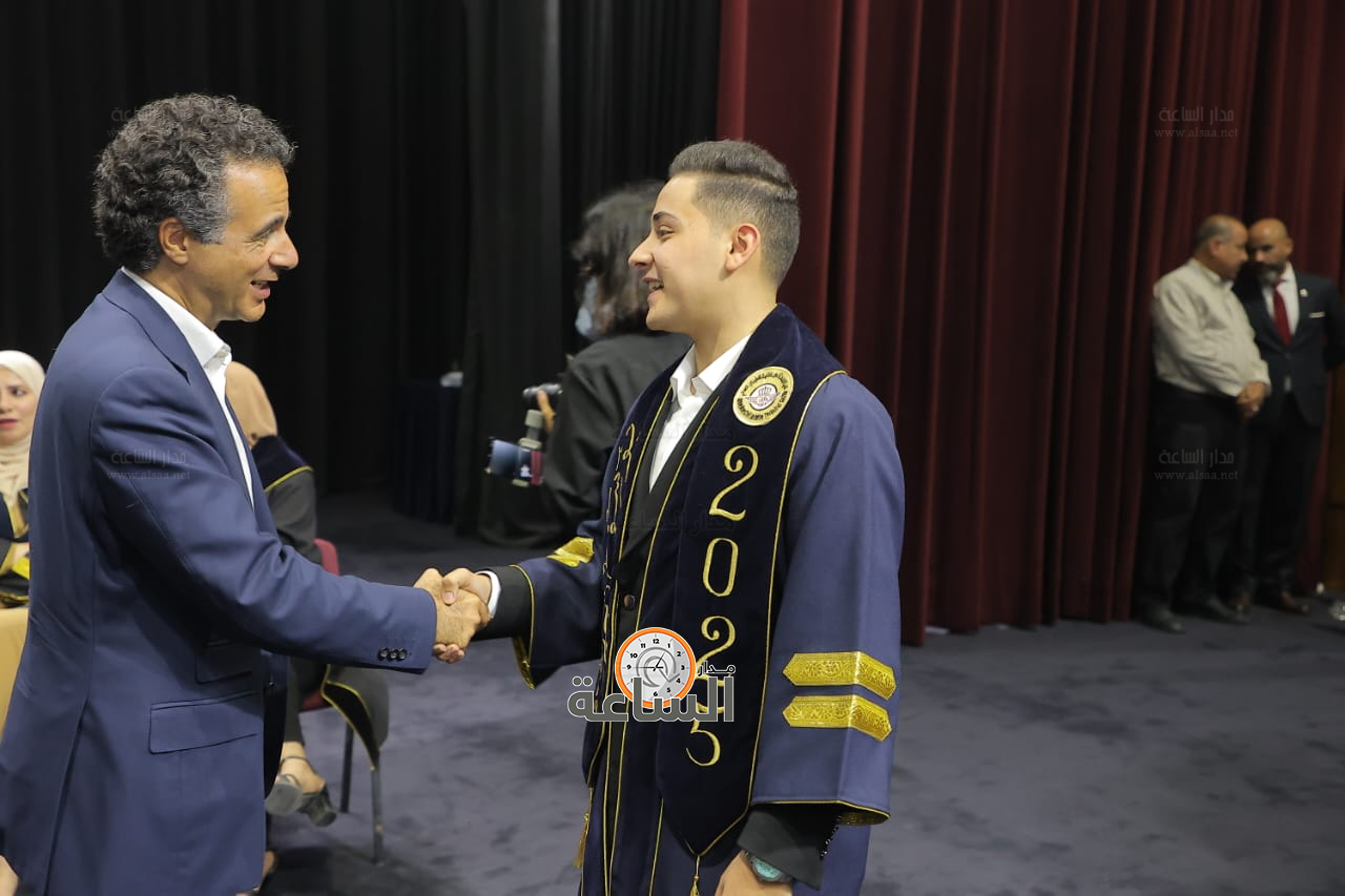 Madar Al-Saa Images 0.5306218139903678