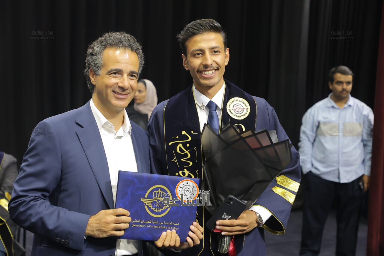 Madar Al-Saa Images 0.3253808598441038