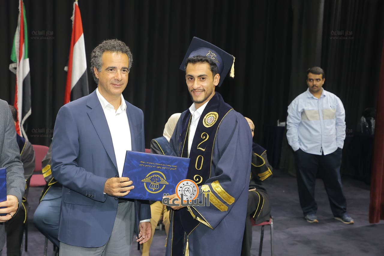 Madar Al-Saa Images 0.01290972453984729