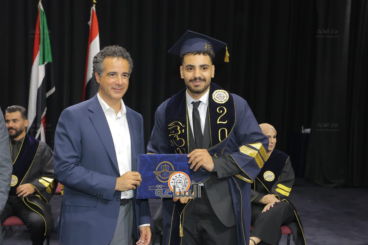 Madar Al-Saa Images 0.7059284000130442