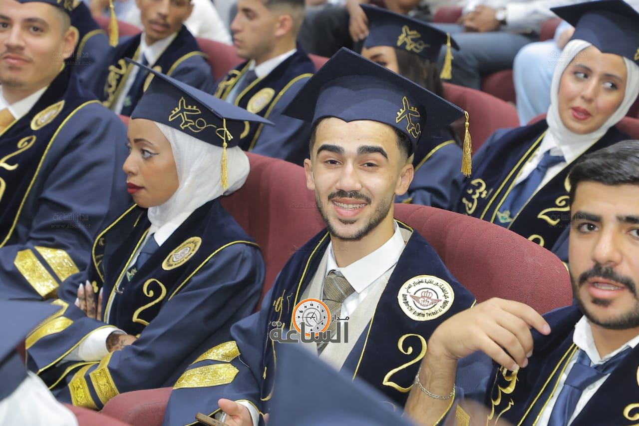 Madar Al-Saa Images 0.7550074737984882