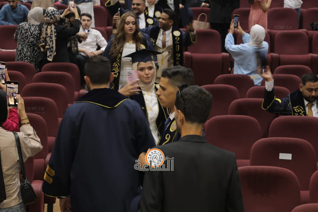 Madar Al-Saa Images 0.8698714893329133