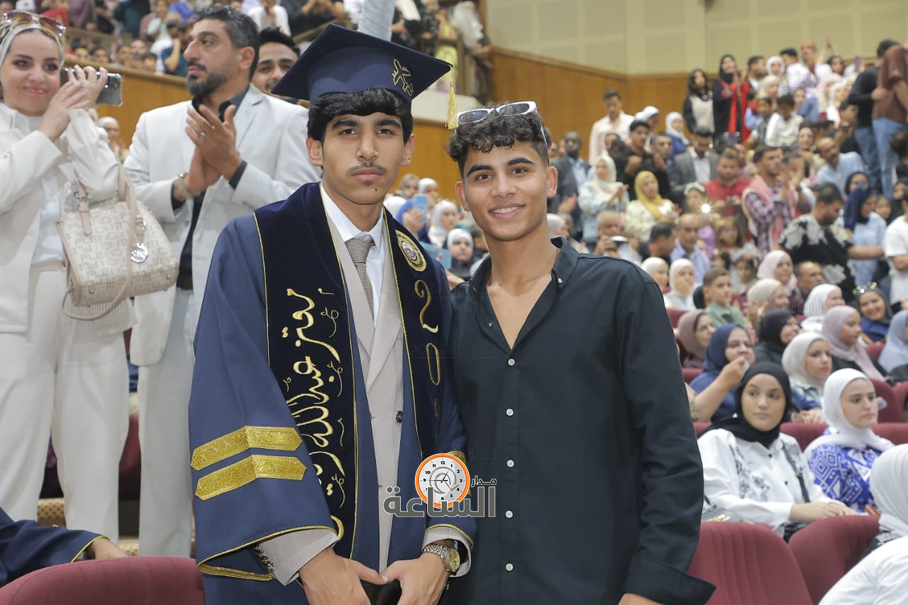 Madar Al-Saa Images 0.8837521375144038