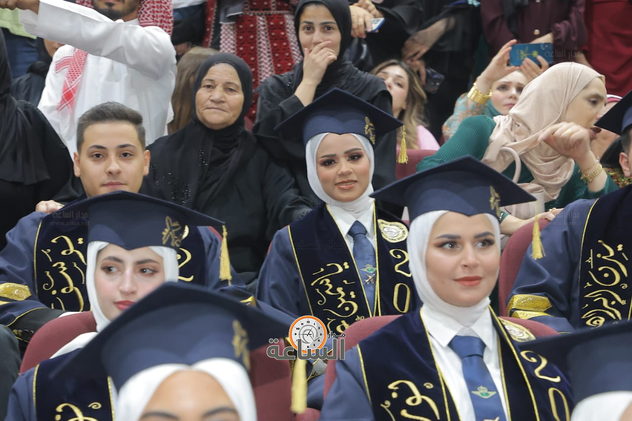 Madar Al-Saa Images 0.3919093461675075