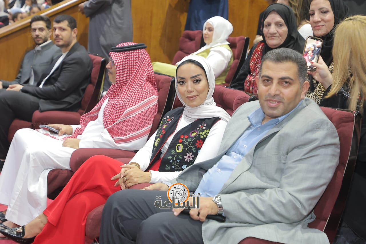 Madar Al-Saa Images 0.37645642379917743