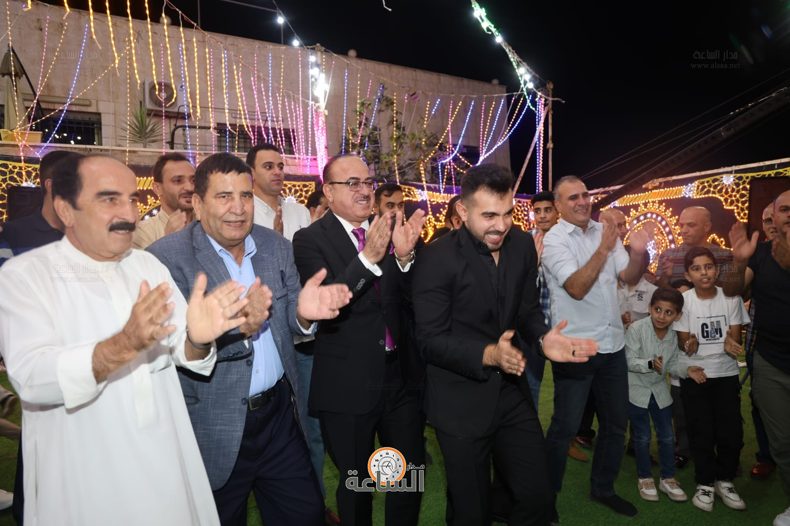 Madar Al-Saa Images 0.8960282587289479