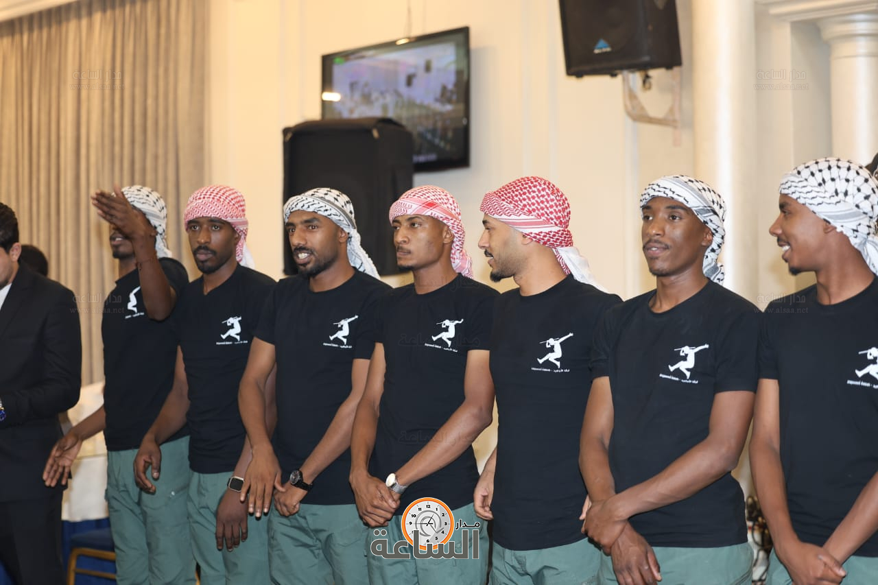 Madar Al-Saa Images 0.9882339497515548