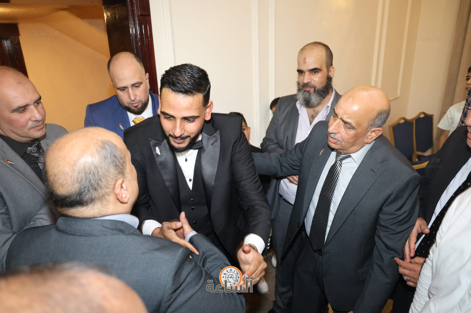 Madar Al-Saa Images 0.9254040992569843