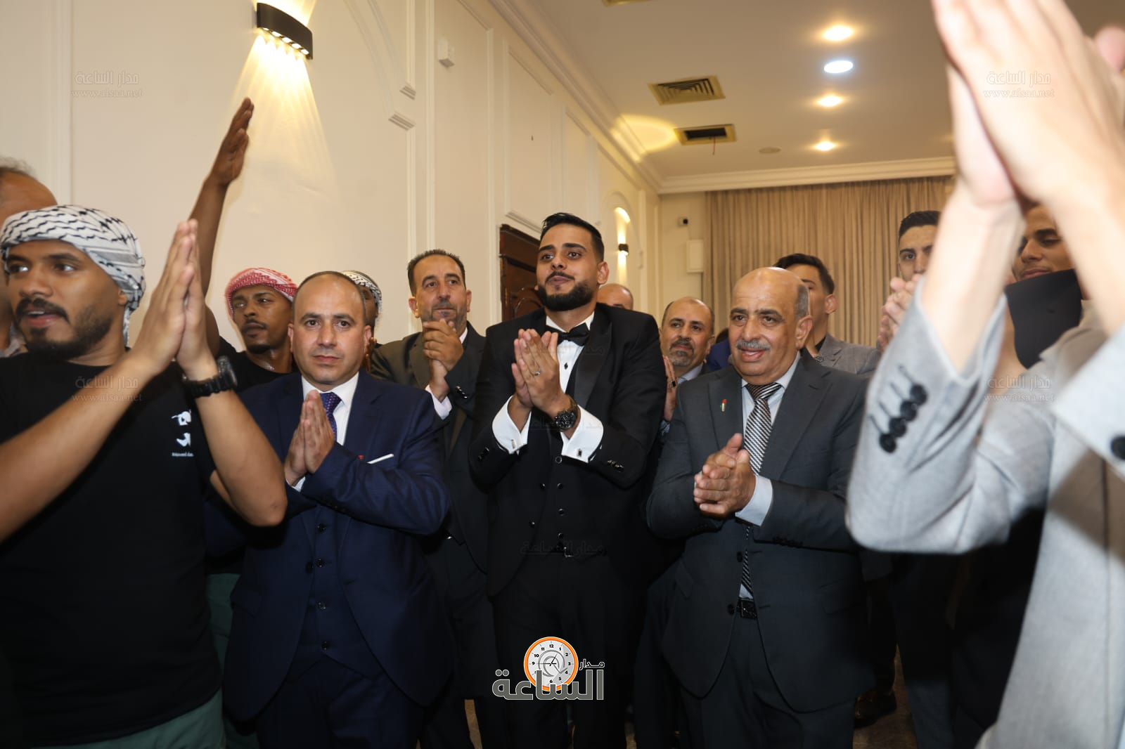 Madar Al-Saa Images 0.5166119956315264