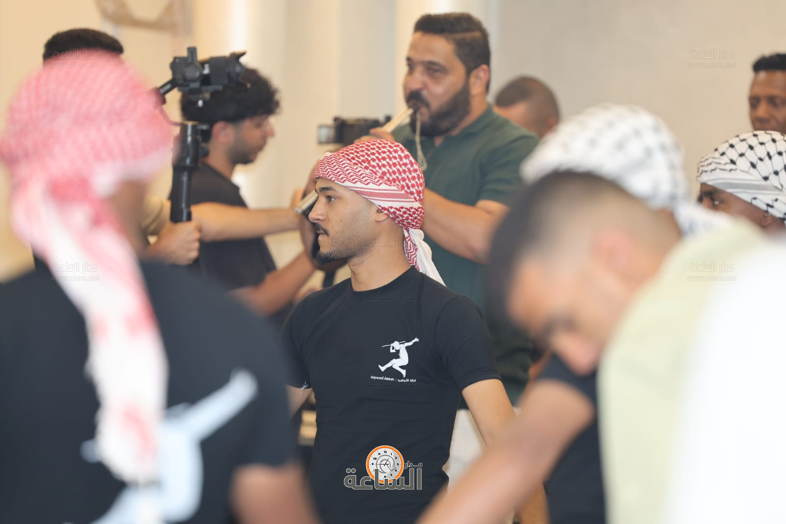 Madar Al-Saa Images 0.4317430922583737