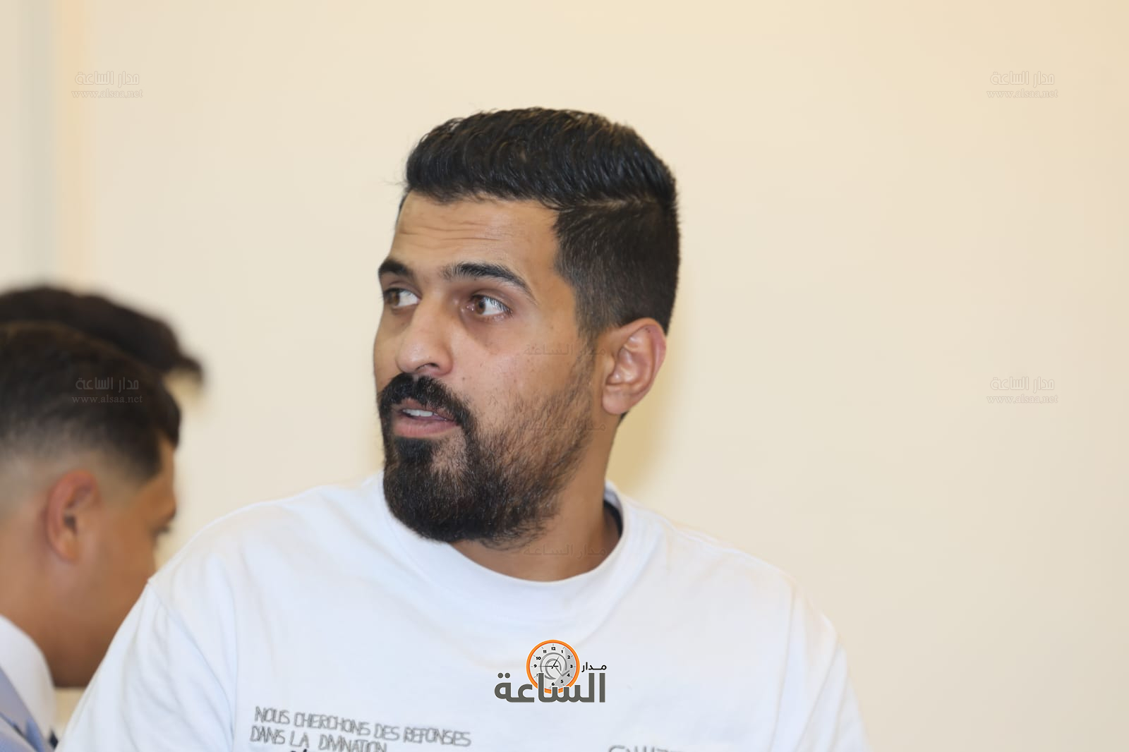 Madar Al-Saa Images 0.22540413122085434