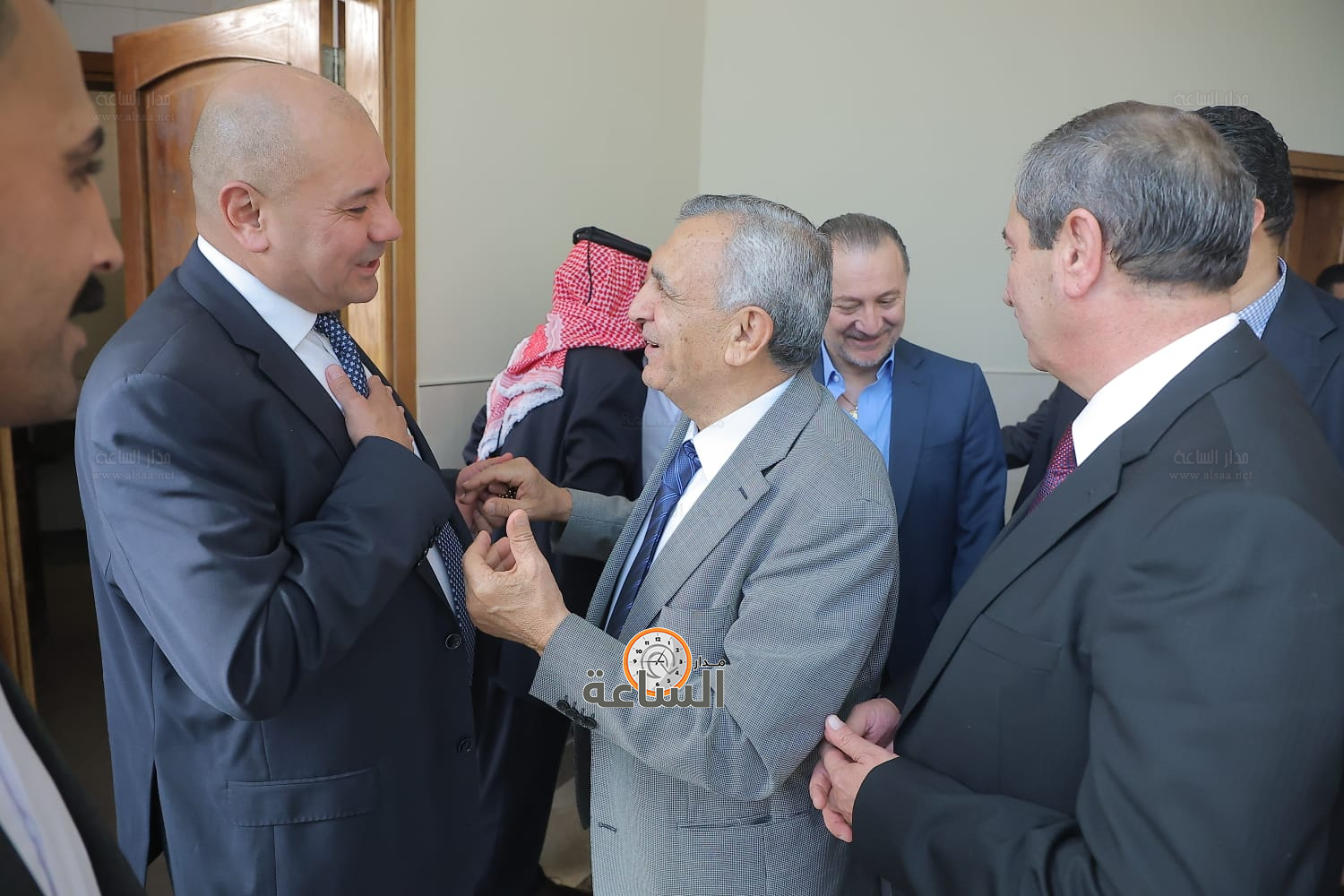 Madar Al-Saa Images 0.805765817944128