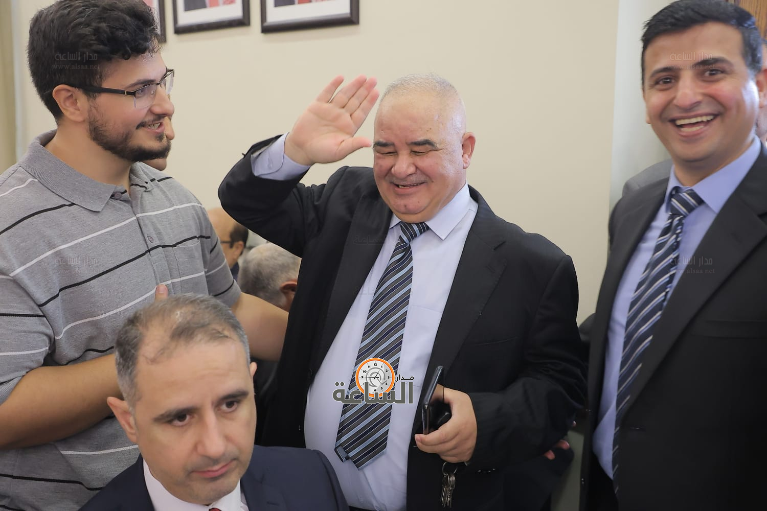 Madar Al-Saa Images 0.9562203222549917