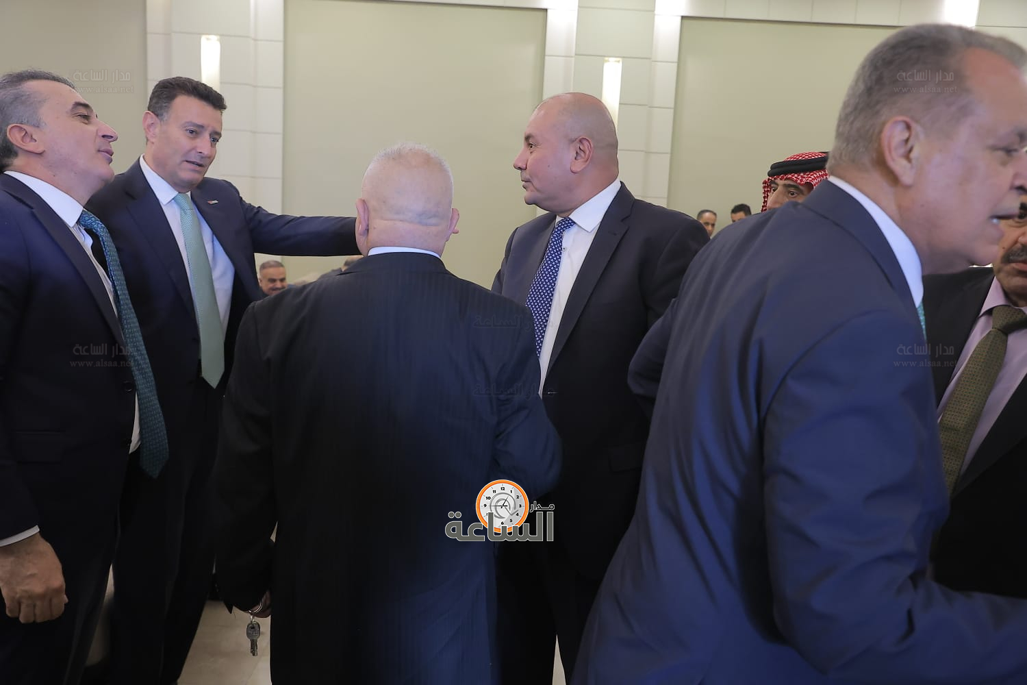 Madar Al-Saa Images 0.13169465762902