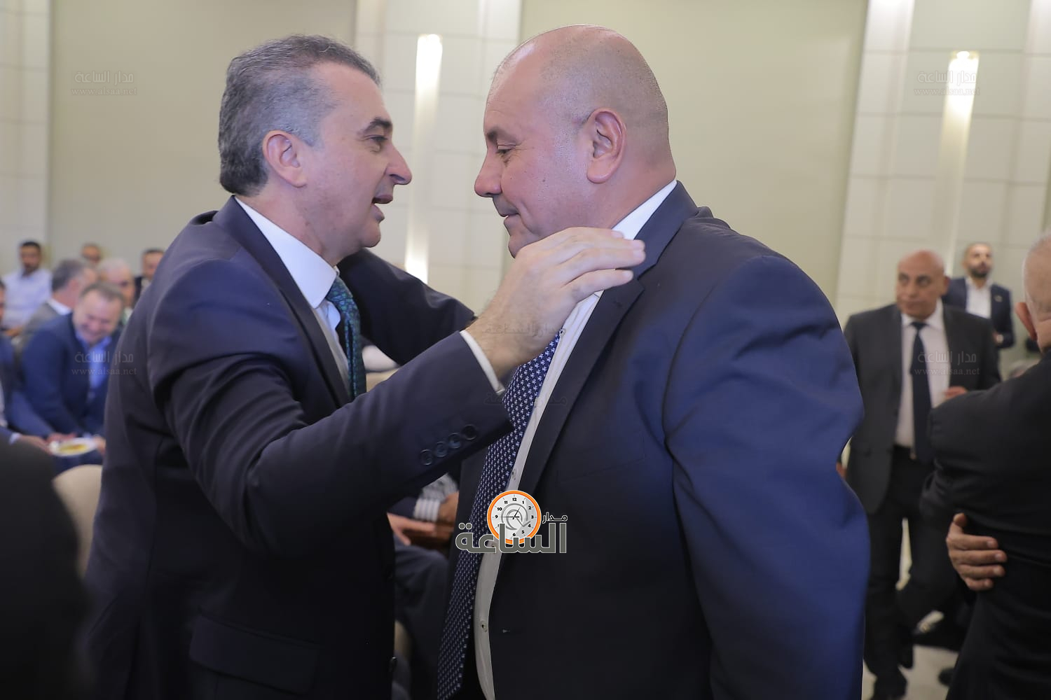 Madar Al-Saa Images 0.44641390553022975