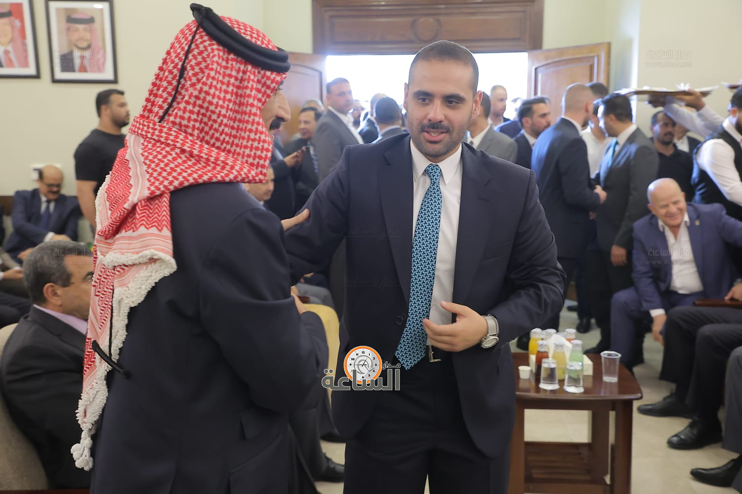 Madar Al-Saa Images 0.33892034464414467