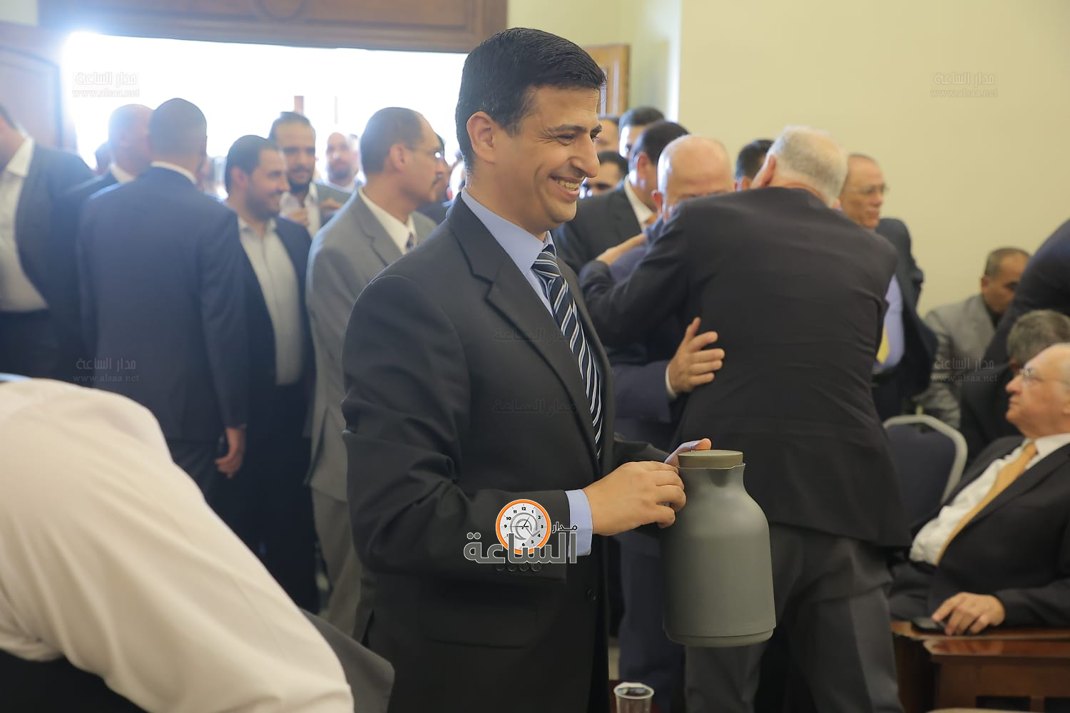 Madar Al-Saa Images 0.9895818415732146