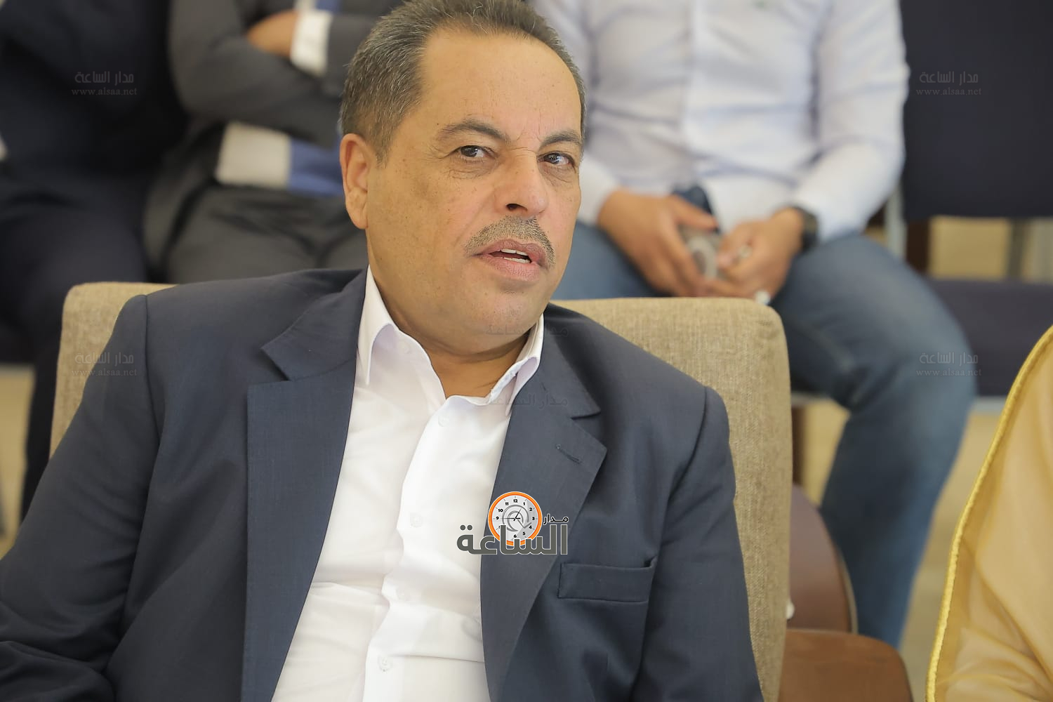 Madar Al-Saa Images 0.7105959903866423