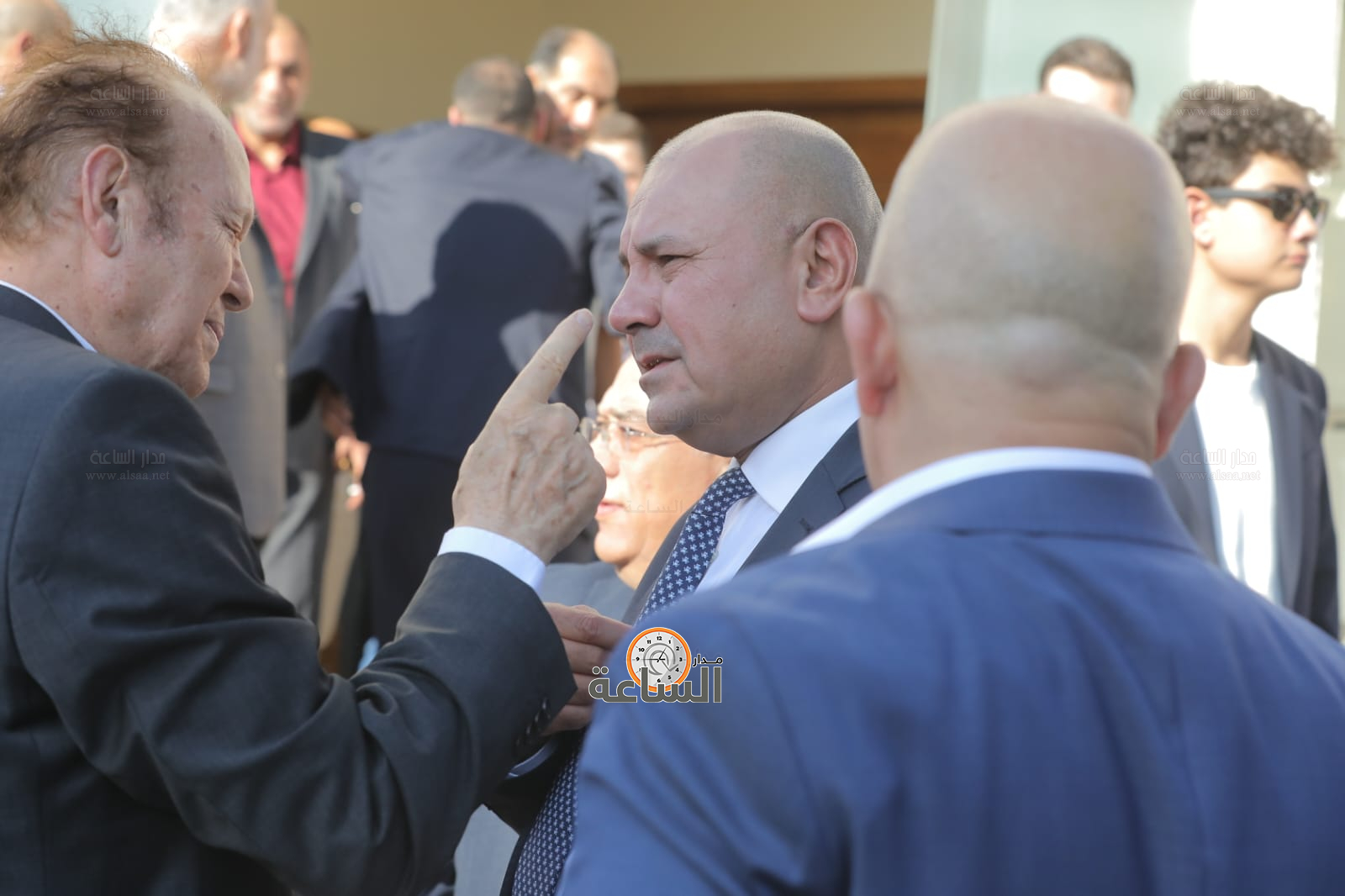 Madar Al-Saa Images 0.3200770736788081